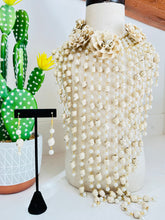 Load image into Gallery viewer, Flower Palm Necklace - Set