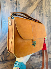 Load image into Gallery viewer, Estefana Crossbody Purse