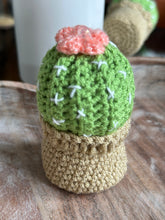Load image into Gallery viewer, Cactus Keychain