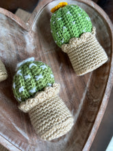 Load image into Gallery viewer, Cactus Keychain