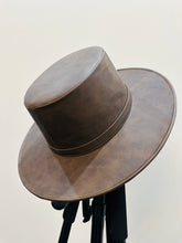 Load image into Gallery viewer, Fedora Vinyl Hat