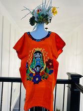 Load image into Gallery viewer, Morenita Mexicana Blouse