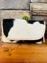 Load image into Gallery viewer, Cow Wallet