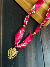 Load image into Gallery viewer, Milagros Silk Necklaces