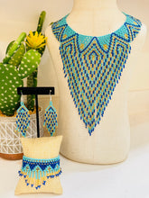 Load image into Gallery viewer, Yunuen Huichol Necklace - Set