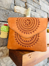 Load image into Gallery viewer, Juanita Crossbody Purse
