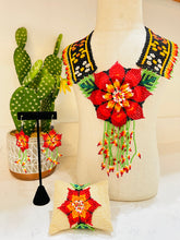 Load image into Gallery viewer, Flower Huichol Necklace - Set