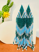 Load image into Gallery viewer, Wixarika Huichol Earrings
