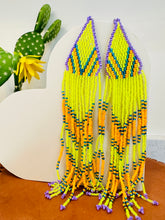 Load image into Gallery viewer, Wixarika Huichol Earrings