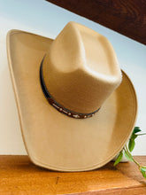 Load image into Gallery viewer, Martina Texana Suede