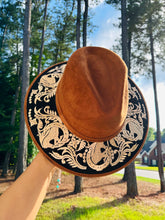 Load image into Gallery viewer, Vaquero Embroidered Hat