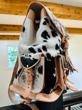 Load image into Gallery viewer, Cow Leather Backpack
