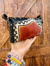 Load image into Gallery viewer, Tlayolotl Crossbody Purse