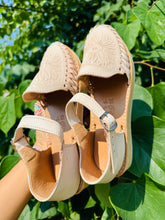 Load image into Gallery viewer, Mariana Huarache