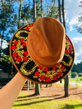 Load image into Gallery viewer, Vaquero Embroidered Hat