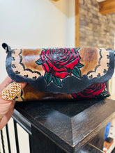 Load image into Gallery viewer, Tlayolotl Crossbody Purse