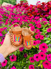 Load image into Gallery viewer, Mariposa Huarache Girl