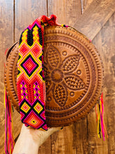 Load image into Gallery viewer, Angelica Crossbody Purse