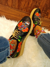 Load image into Gallery viewer, Catrina Loafers - Black