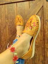 Load image into Gallery viewer, Cowgirl huarache