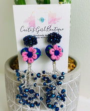 Load image into Gallery viewer, Love Earring