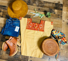 Load image into Gallery viewer, Telar Cintura San Andres Blouse