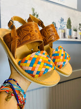 Load image into Gallery viewer, Itzel Huarache - Multicolored