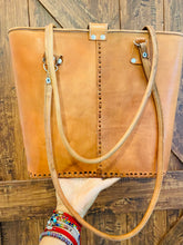 Load image into Gallery viewer, Magdalena Hand-Tooled Purse