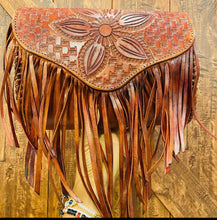 Load image into Gallery viewer, Liz Crossbody Purse