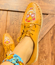 Load image into Gallery viewer, Calavera Loafer's - Tan