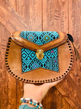 Load image into Gallery viewer, Rosita Telar Crossbody Purse