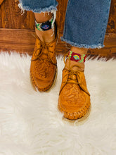 Load image into Gallery viewer, Adelita Loafers - Tan