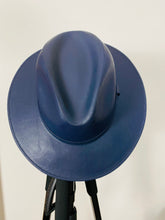 Load image into Gallery viewer, Cristobal Vinyl Hat