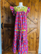 Load image into Gallery viewer, Flower Telar Dress