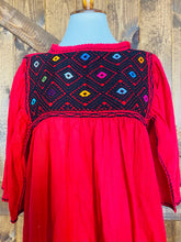 Load image into Gallery viewer, Mariposa Telar Tunic Blouse