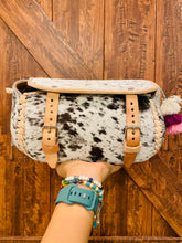 Load image into Gallery viewer, Cowhide Crossbody Purse