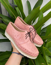 Load image into Gallery viewer, Adelita Loafers - Pink
