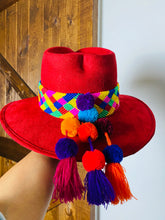 Load image into Gallery viewer, Corazoncito Suede Hat