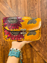 Load image into Gallery viewer, Teresa Crossbody Purse