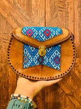 Load image into Gallery viewer, Rosita Telar Crossbody Purse