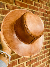 Load image into Gallery viewer, Azteca Leather Hat