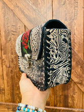 Load image into Gallery viewer, Teresa Crossbody Purse