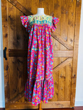 Load image into Gallery viewer, Flower Telar Dress
