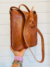 Load image into Gallery viewer, Arely Crossbody Purse