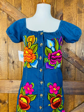 Load image into Gallery viewer, Floreado Denim Dress