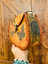 Load image into Gallery viewer, Valeria Crossbody Purse