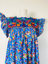 Load image into Gallery viewer, Flower Telar Dress