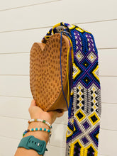 Load image into Gallery viewer, Corazón Crossbody Purse