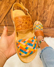 Load image into Gallery viewer, Itzel Huarache - Multicolored