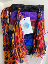 Load image into Gallery viewer, Wayúu Mexican Bag